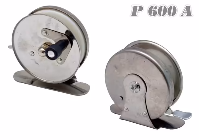 AKARA P600A CENTERPIN REEL